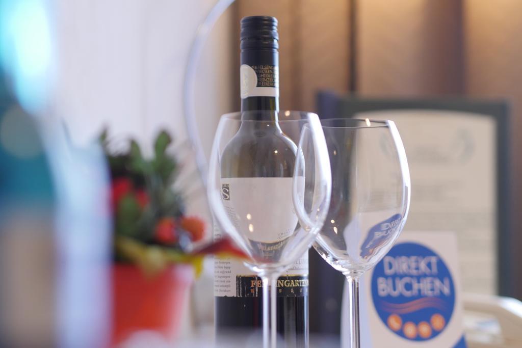 Gasthof Vossbur Toppenstedt Екстериор снимка